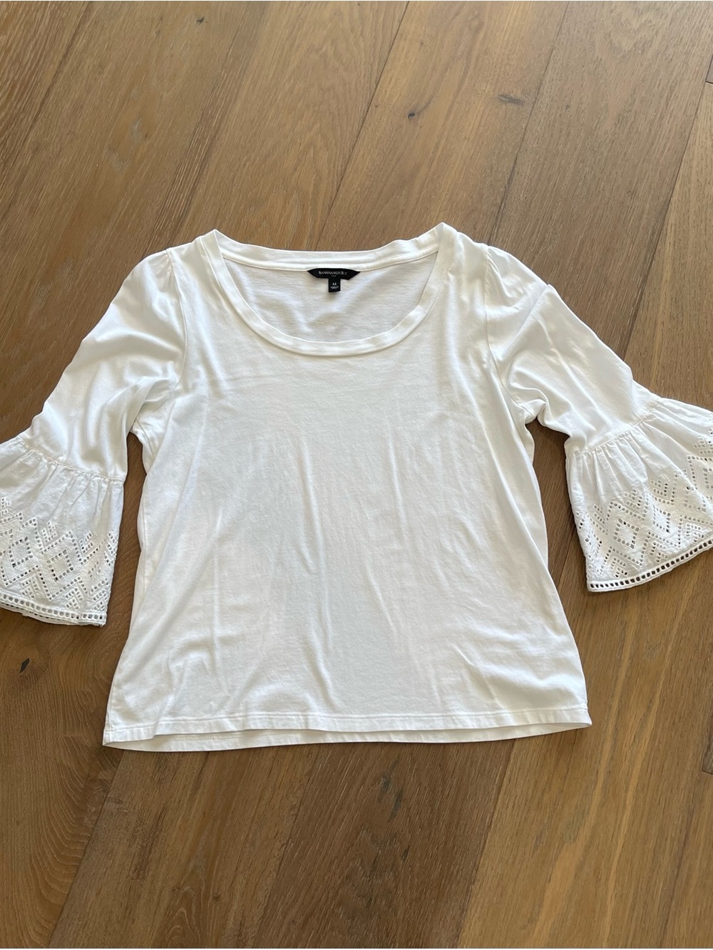 Banana Republic White Eyelet Bell Sleeve Scoop Neck Top